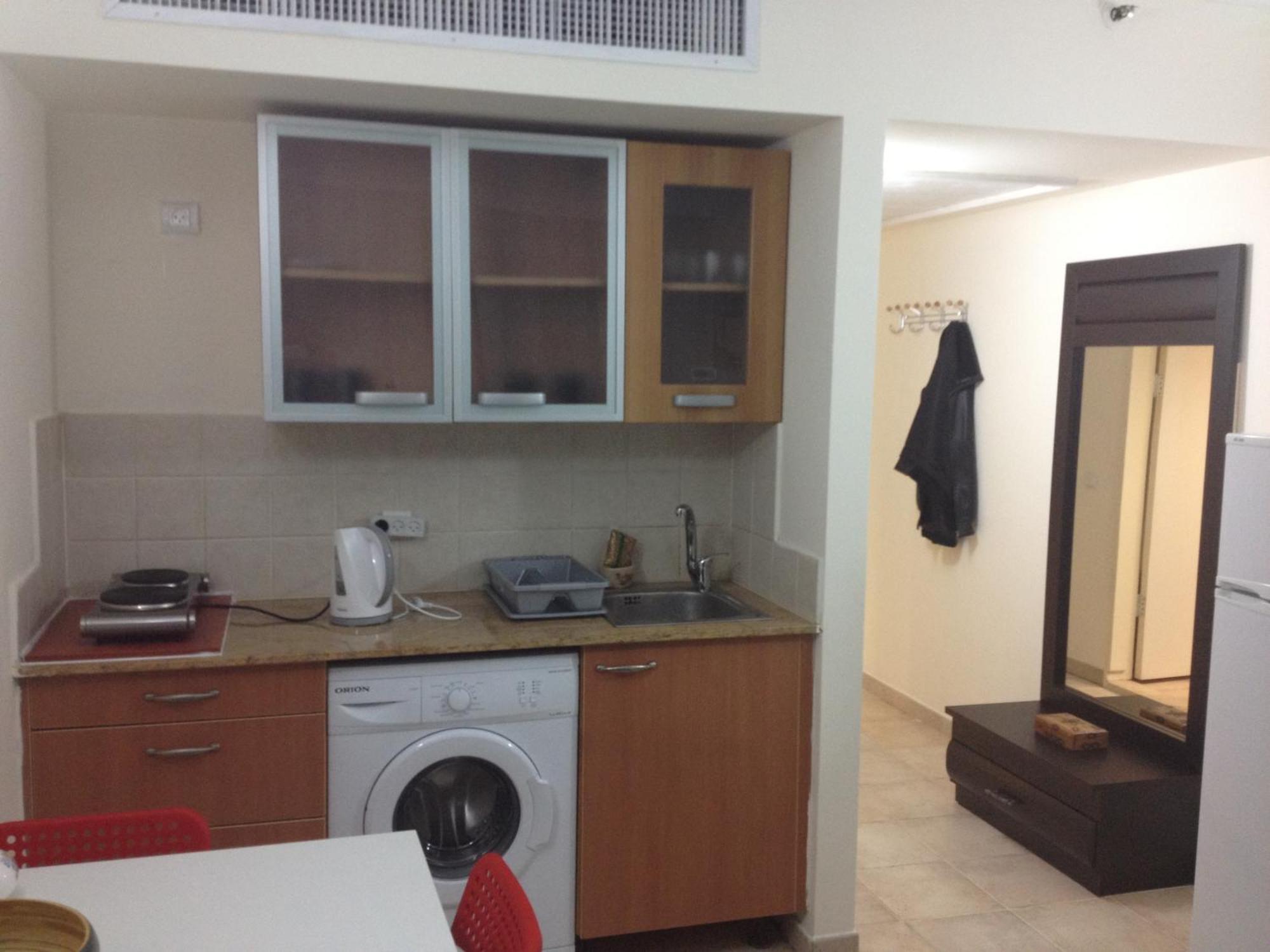 Apartments On The Beach Хайфа Номер фото