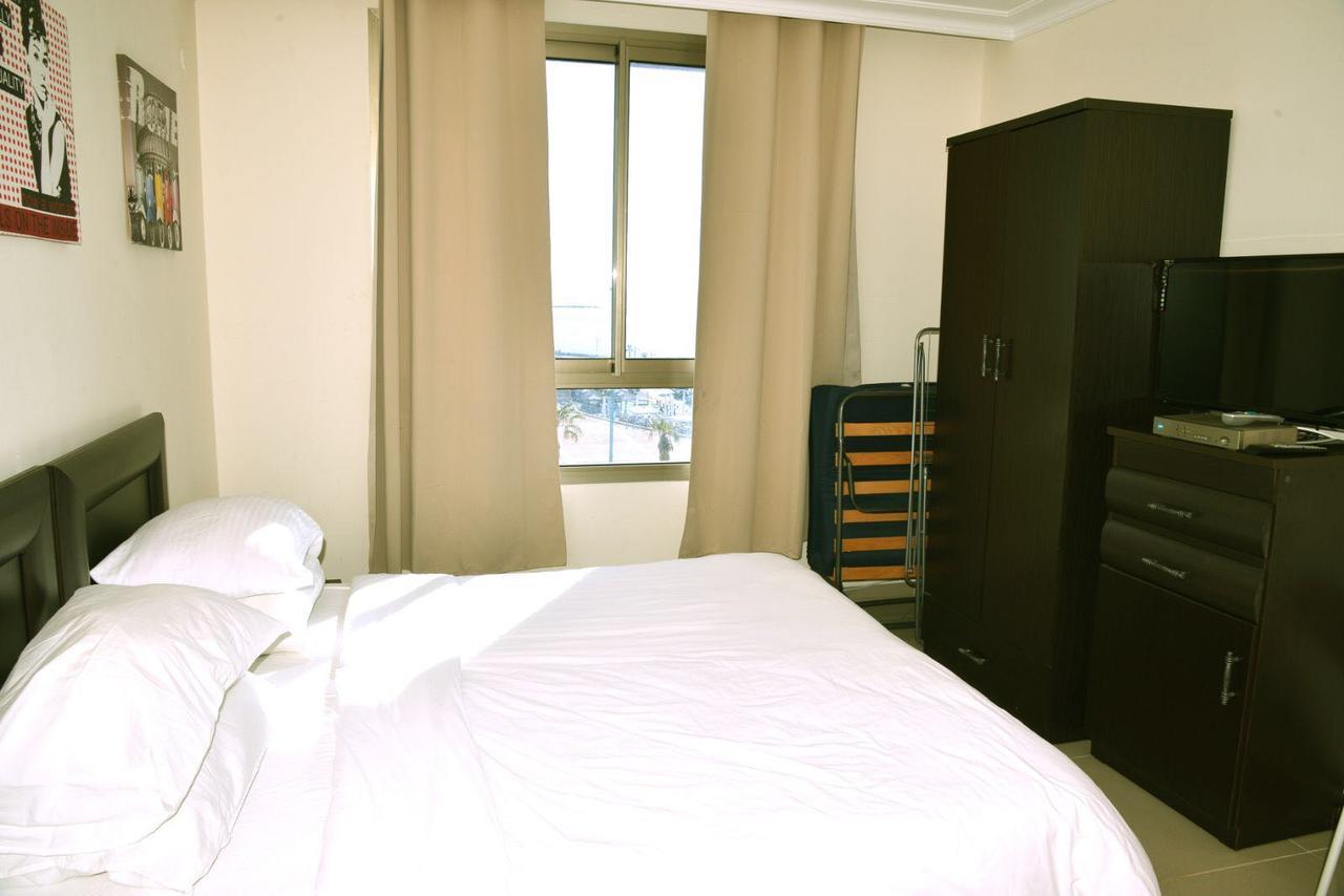 Apartments On The Beach Хайфа Экстерьер фото